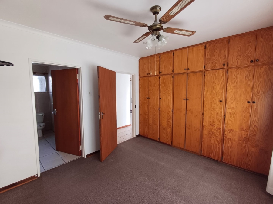 3 Bedroom Property for Sale in Langenhovenpark Free State
